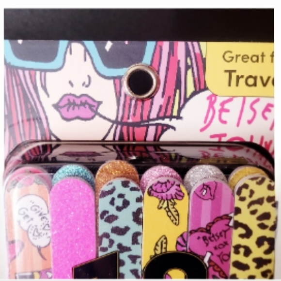 Betsey Johnson Grooming Sets-choose 1 - Picture 8 of 8
